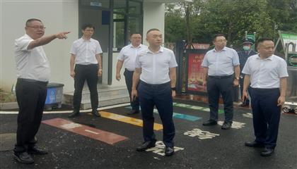 遂寧興業(yè)集團召開“問題大排查、作風大整治、工作大提升”專項行動現(xiàn)場推進會